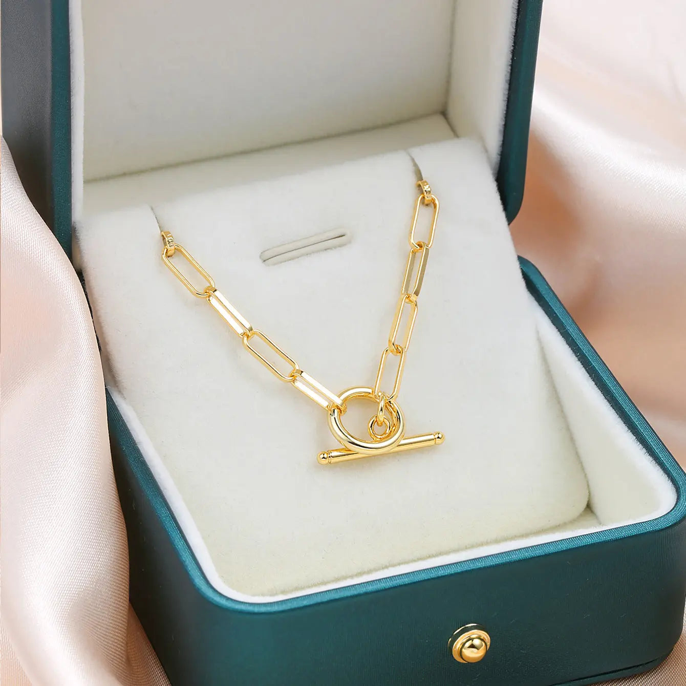 A golden OT buckle retro hip-hop geometric casual versatile 18K gold-plated clavicle chain. MyFave Boutique