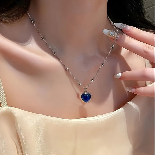 1Pcs/ cute Color-changing Heart Pendant Necklace, Creative Temperature-sensitive Collarbone Chain, Holiday Gift for Girls MyFave Boutique