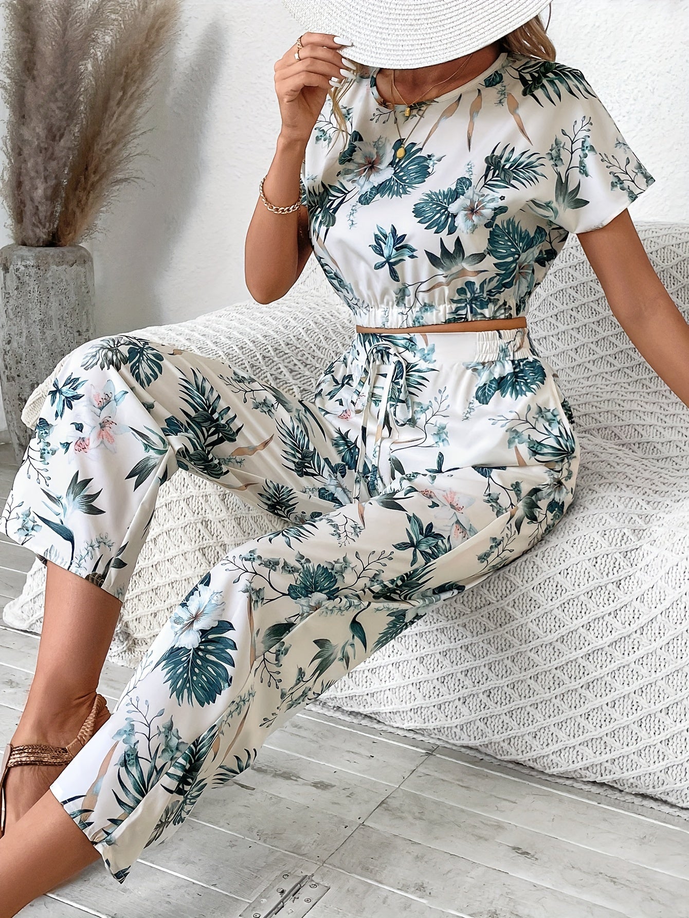 Floral Print Vacation Style Set, Crop Short Sleeve Crew Neck Blouse & Loose Wide Leg Pants, Women's Clothing MyFave Boutique