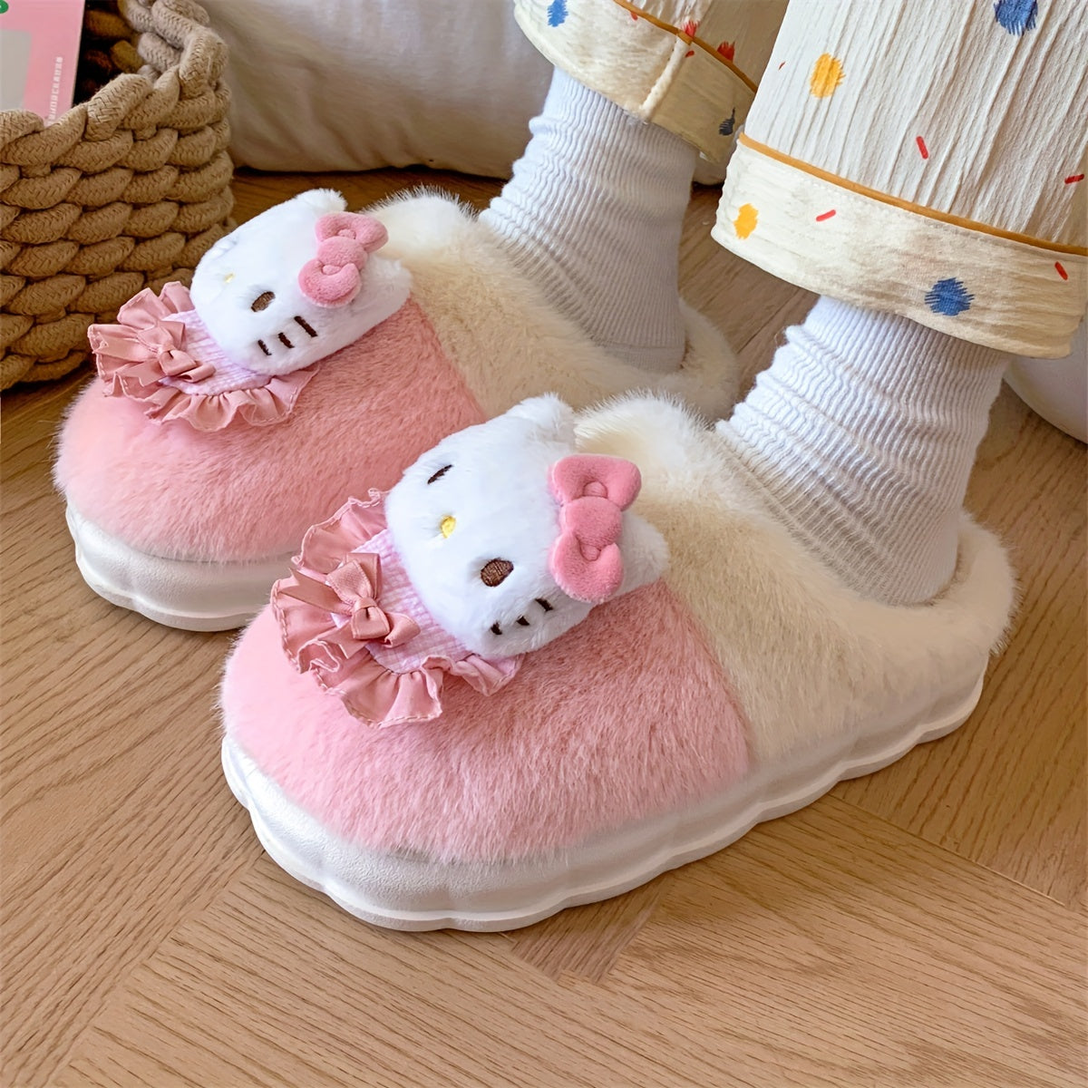 Sanrio Cute Cartoon Kitty Cat Comfortable Closed Toe Autumn Winter Ladies Slippers Indoor Casual Warm Non-slip Plush Shoes MyFave Boutique