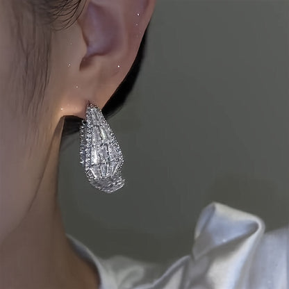 A Pair of Luxury French Zircon Statement Earrings - Hypoallergenic 925 Silver, Versatile, Unique, and Flashing Smart Front and Rear Wear Light - Perfect Holiday Gift for Women, Fashionable and Niche Accessory MyFave Boutique