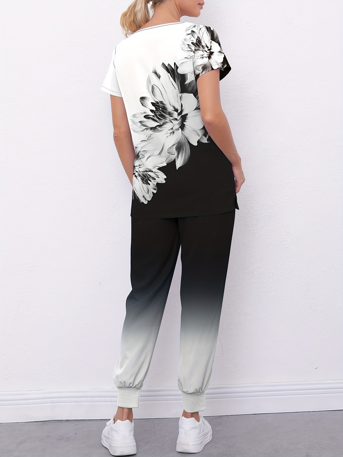 Floral Print V-Neck Scrub Top & Gradient Jogger Pants Set for Nurses and Women MyFave Boutique