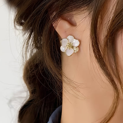 Pretty Sweet Flower Design Stud Earrings Zinc Alloy Jewelry Elegant Simple Style For Women Daily Dating Earrings MyFave Boutique