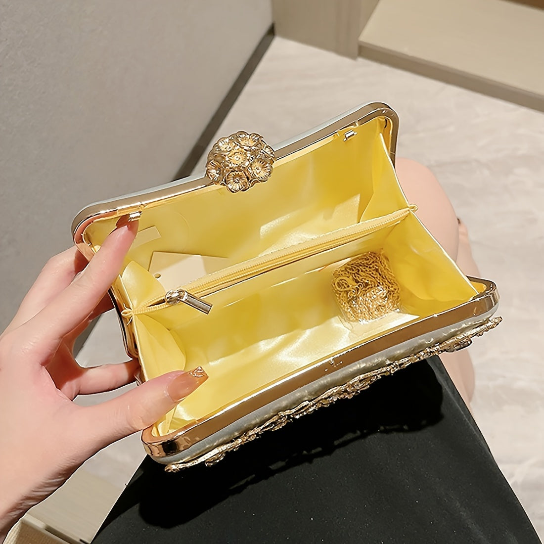 Luxurious Hollow-Out Clutch With Rhinestones, Elegant Evening Handbag For Party And Banquets, Fashionable Crossbody Bag For Women MyFave Boutique